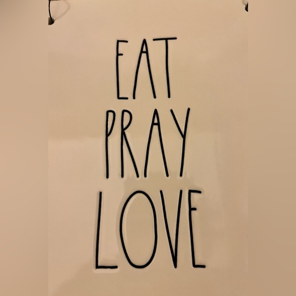 Rae Dunn “Eat Pray Love” Hanging Tile Wall Plaque with Wood Beads - Picture 2 of 5